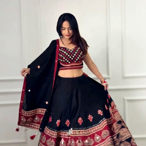 Women's Traditional <b>Lehenga</b> Choli Set With Dupatta Black <b>Red</b> Embroidered Wedding Wear India Pakistan Style - Product Image 2