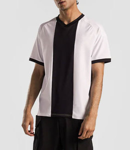 Maillot de football pour hommes à manches courtes, col en V, couleur contrastée, haut de sport, tenue d'équipe personnalisée - Product Image 1