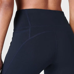 Pantalons de yoga pour femmes de qualité supérieure, leggings taille haute avec poches, confortables, en spandex, leggings sportifs personnalisables pour femmes - Product Image 4