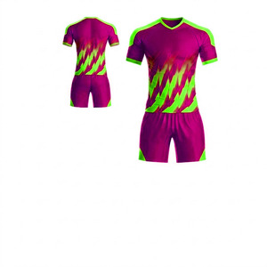 Uniformes de Fútbol Deportivos de Diseño Superior, Color Personalizado, Uniformes de Fútbol de Alta Calidad en Venta, Uniformes de Fútbol a Precio Económico y Más Vendidos - Product Image 6
