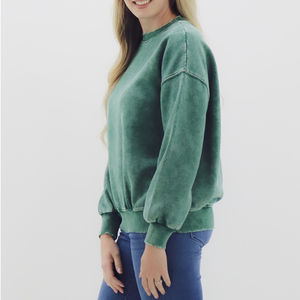 Nueva Llegada, Sudadera de Cuello Redondo con Lavado Ácido para Mujer, Sudadera de Invierno de Alta Calidad con Logotipo Personalizado, 100% Algodón Felpa - Product Image 3