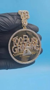 Colgante HipHop de Diamante Moissanite VVS, Plata 925, con Incrustaciones de Diamantes, Personalizado con Nombre o Inicial, Colgante Circular con Letra Inicial para Regalo - Product Image 3