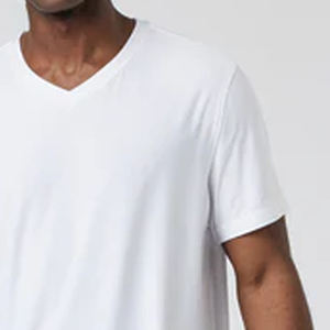 Chemise Tendance Col V Classique Style Minimaliste Pour Acheteurs en Gros Design Tendance Pour Hommes Collection Été Décontractée 2026 - Product Image 4