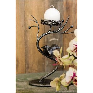 Support de bougie rustique en fer forgé fait main, motif branche d'arbre avec accent oiseau, support de bougie pilier en métal, décoration d'intérieur - Product Image 1