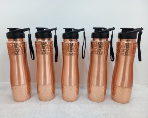 Botella de cobre martillado de alta calidad Sin BPA Cobre puro ancho al vacío-Nuevo diseño Hecho EN LA India para agua hirviendo - Product Image 6