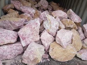 Cheap Price Wholesale Natural Quartz <b>Raw</b> Rough clear White <b>Crystal</b> Stone - Product Image 2
