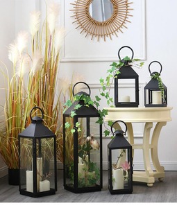Linternas Metálicas Resistentes de Fábrica para Iluminación de Jardín y Camping al Aire Libre, Uso Decorativo, Disponibles al Mejor Precio - Product Image 3