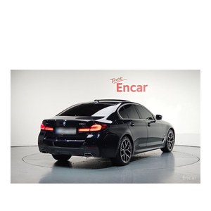 BMW Série 5 530i XDrive M Sport 2023, conduite à gauche, boîte automatique, 35 057 km - Product Image 2