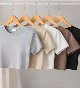 Top Corto Personalizado con Logotipo para Animadoras, 220 GSM, Top Deportivo Elástico para Uniforme de Animadoras, Fabricante de Marca Privada - Product Image 1