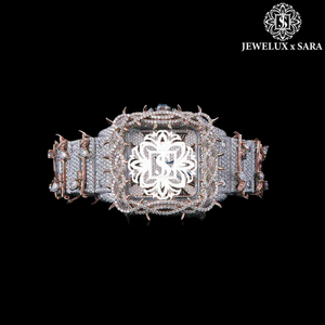 Reloj de Diamantes Moderno de Primera Calidad, Completamente Engastado, con Esfera Dorada, para Uso Corporativo y Nocturno, Disponible a Precio de Fábrica - Product Image 5