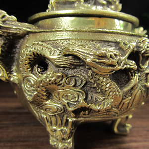 Traditional <b>Bakhoor</b> Incense Burner Arabic Style <b>Oud</b> Holder Religious Eco-Friendly Natural for Home Fragrance Cultural Ambience - Product Image 6