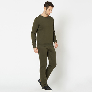 Ensemble de survêtement en polaire confortable pour hommes, fabrication en gros, personnalisation de marque, fabricant de survêtements pour hommes, survêtement décontracté tendance pour hommes, vente en gros - Product Image 3