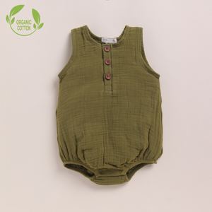 Mameluco de burbujas de muselina orgánica de calidad superior Paquete de 2 aceitunas y pistachos para traje de bebé en crema - Product Image 2