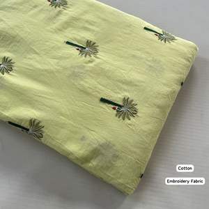 Tissu en coton haut de gamme Elite, tissu textile premium indien pour les créateurs de mode et les marques, disponible en grande quantité - Product Image 2