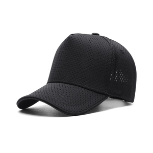Casquettes de sport en toile de style unique, répondant aux demandes des clients, à bas prix et de haute qualité, avec logo personnalisé, respirantes et imperméables - Product Image 1