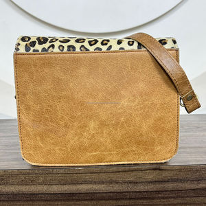 Bolso bandolera de piel auténtica con estampado de animales elegante de alta calidad diseño minimalista OEM al por mayor diseño personalizado para mujer - Product Image 6