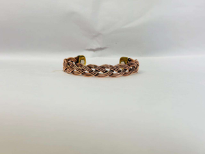 Brazaletes de Aleación de Cobre Sostenibles Hechos a Mano para Unisex, Brazalete Abierto Trenzado, Ajustable, Moderno, para Uso Diario y Fiestas - Product Image 2