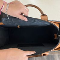 Dernier design minimaliste Sacs à main à bandoulière en cuir matelassé usiné à la main Sacs fourre-tout en cuir véritable de créateur de luxe pour femmes