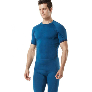 Camisetas de compresión personalizadas profesionales para hombre, ajuste atlético, OEM, poliéster, tela transpirable de secado rápido para gimnasio, entrenamiento y correr - Product Image 6