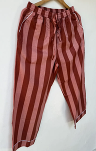 ชุดนอนผู้หญิงลายสัตว์ Naaz Textile เนื้อผ้านุ่ม ระบายอากาศดี เหมาะสำหรับใส่พักผ่อน/นอนหลับในฤดูร้อน ชุดนอนผ้าฝ้าย - Product Image 3