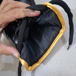 Guantes de Boxeo Personalizados para Kickboxing y Muay Thai, Guantes de Entrenamiento y Sparring, Guantes de Boxeo de Cuero Negro con Cordones de Fábrica - Product Image 6