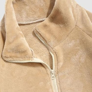 Sudadera Personalizada con Cierre de Cremallera, de Algodón, con Logotipo Bordado en 3D, de Alta Calidad y Corte Ajustado - Product Image 4