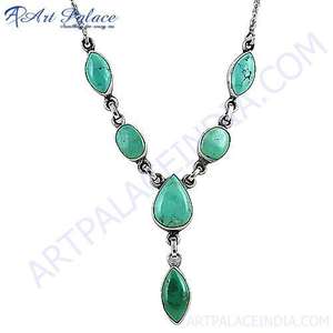 Collar de plata con turquesa y forma ovalada de Art Palace - Product Image 1