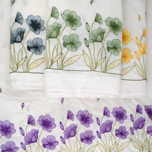 Tissu brodé indien pour femmes, tissu de créateur pour robe de mariée, disponible à prix réduit. - Product Image 6