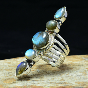 Bague artisanale en labradorite, labradorite naturelle chatoyante, bague en argent, bijoux bohèmes tendance - Product Image 2