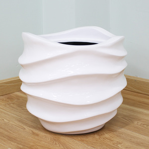 Garden Supplier Vietnam Supplier Fiberglass Planters Wholesale Handicrafts Private Packaging Available - Product Image 4