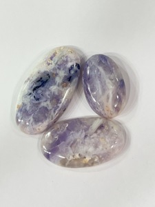 Lot de 10 cabochons en pierre naturelle violette, qualité AA, taille ovale, formes variées, 39g, cirés/huileés, pierres précieuses en vrac pour la fabrication de bijoux, Inde - Product Image 3