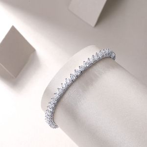 Bracciale di Moda Mark-Stylish con Diamanti Moissanite da 0,1 Carati in Argento Sterling S925 Placcato Platino - Product Image 3