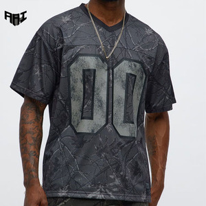 Camiseta de algodón estilo fútbol para hombre, cuello en V, manga corta, con apliques de números y gráficos, estilo urbano, venta al por mayor OEM ODM - Product Image 4