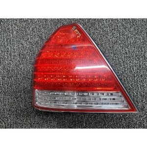 ชุดไฟท้ายซ้าย Centennial รุ่น USED OEM 924013B501 - Product Image 1