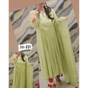 การแนะนำกางเกง kurti dupatta ที่สวยงามของเรานำเสนอการตัดส่วน kurti ที่สง่างามพร้อมงานกระจกจริงบนแอกสำหรับทู - Product Image 1