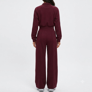 Conjunto deportivo moderno y a juego con tela suave, chándales para mujer para entrenamiento, viajes, actividades casuales y diarias. - Product Image 2