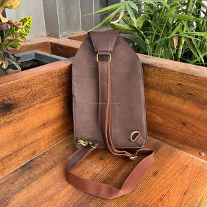 2024 nueva moda, bolsos cruzados de cuero con herramientas manuales para mujer, riñonera occidental con tirantes, bolso de hombro de gran capacidad de piel de vaca - Product Image 4