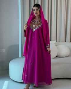 AWAIS HOUSE Ensemble 2 pièces de luxe en gros pour femmes musulmanes, Kaftan modeste simple uni en mousseline perlée, longueur ras du sol, coupe trapèze, avec soutien-gorge intégré - Product Image 4