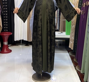 Nouvelle Abaya 2026 à Vendre, Modèle Dubaï, Perlée et Pailletée, Manches Longues, Traditionnelle Musulmane, Faite à la Main, pour Mariage, Respirante, Col en V pour Femme - Product Image 2