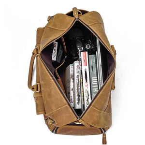 Bolsa de Lona Deportiva de Cuero Genuino Ecológico Personalizada de Club Hub Industries, con Capacidad de 50-70L, Estilo Retro para Negocios - Product Image 6