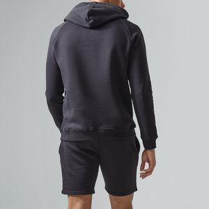 Ensemble sweat à capuche et short pour homme – Tenue de sport confortable pour la gym, survêtement d'entraînement élégant avec logo personnalisé, idéal pour le fitness - Product Image 5
