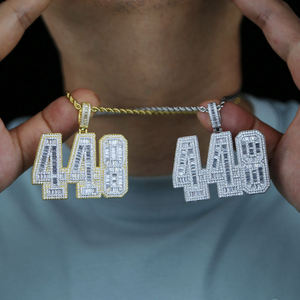 Colgante Número 448 de Plata 925 con Baño de Oro de 18K, Diamantes de Moissanita Baguette, Estilo Hip Hop, Joyería Unisex - Product Image 3