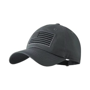 Casquette de baseball personnalisée à 6 panneaux, couleur unie, en coton, réglable, style décontracté, avec drapeau américain brodé sur le panneau avant, pour adulte, OEM, faible MOQ - Product Image 1