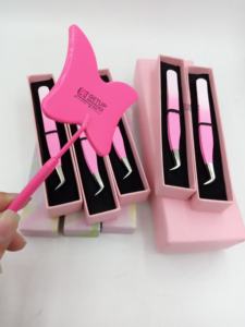 Pinzas para Pestañas de Acero Inoxidable de Alta Calidad con Recubrimiento de Polvo de Doble Color, Punta Dentada, Agarre de Diamante y Antimagnéticas - Product Image 5