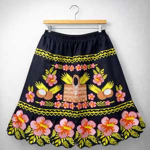 Últimos diseños hawaianos, faldas con bordados polinesios, ropa personalizada de alta calidad para mujeres de las Islas del Pacífico, falda micronesia. - Product Image 3
