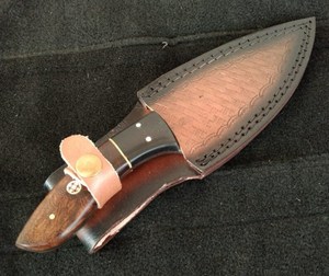 Couteau de chasse OEM Wirecut en acier Damas, lame fixe, manche en bois, couteau de camping et d'extérieur EDC avec étui en cuir - Product Image 6