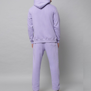 Ensemble de survêtement extensible pour hommes, tissu flexible, coupe athlétique, design personnalisé, fabricant et fournisseur de vêtements en gros pour hommes - Product Image 4