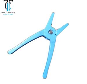 Alicate Aplicador de Etiquetas de Identificación Animal para Veterinarios Profesionales TARIQ CRAFTED INDUSTRIES - Product Image 1