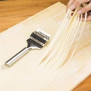 spaghetti cutter lasagna cutter pasta dough scraper <b>bench</b> scraper dough cutter <b>tool</b> pasta mixing <b>tools</b> pasta bowl - Product Image 5