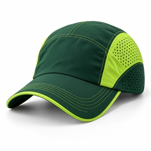 Casquettes de sport modernes conçues pour les coureurs, avec des panneaux en mesh respirant, une coupe flexible et une personnalisation pour le sport. - Product Image 1